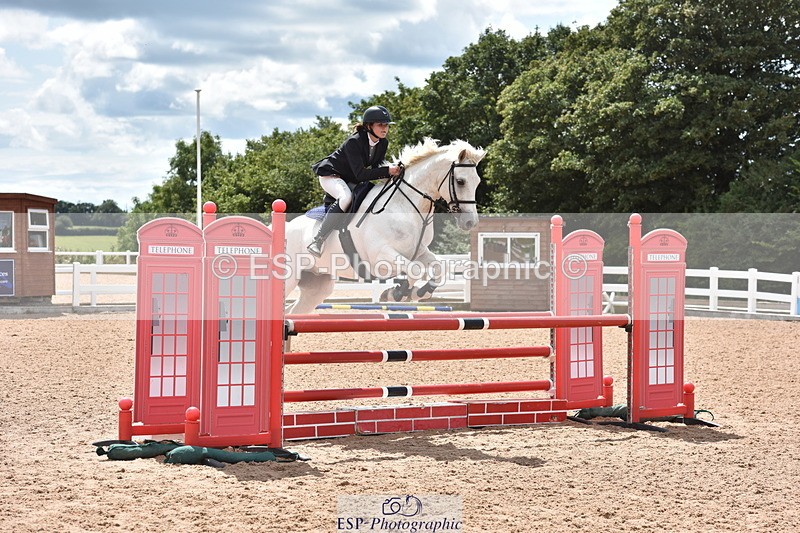 230806A-135546-02268 - Cls 21 Pony Newcomers & 1m Open