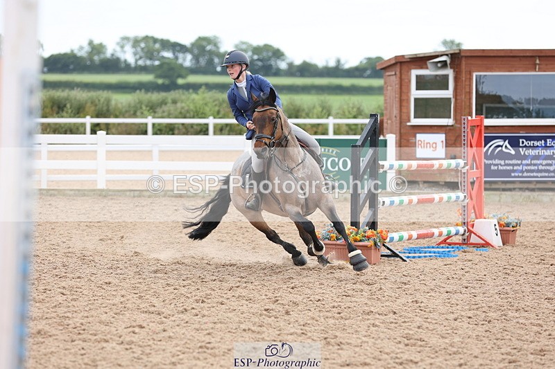 240630A-164409-15327 - Cls 33 Foxhunter and 1.10m Open