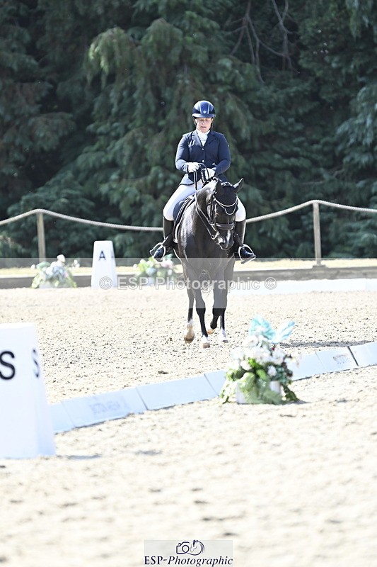 250810A-100155-04752 - 064-Amy.CoxPretty.Picture