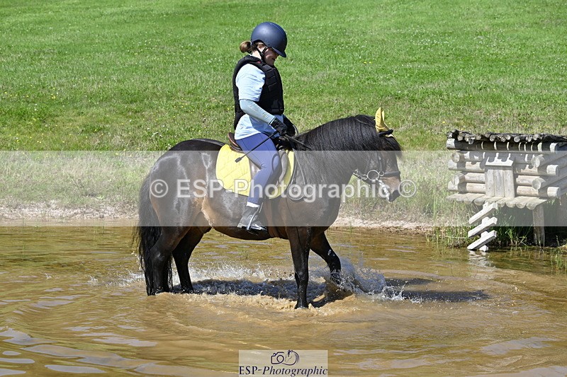 240728B-105905-00796 - Theo's Group XC