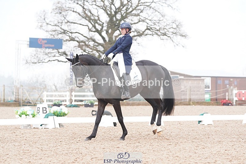 250404-102452-04292 - 003-Abbie.Newbury-Seagry.Firstamour