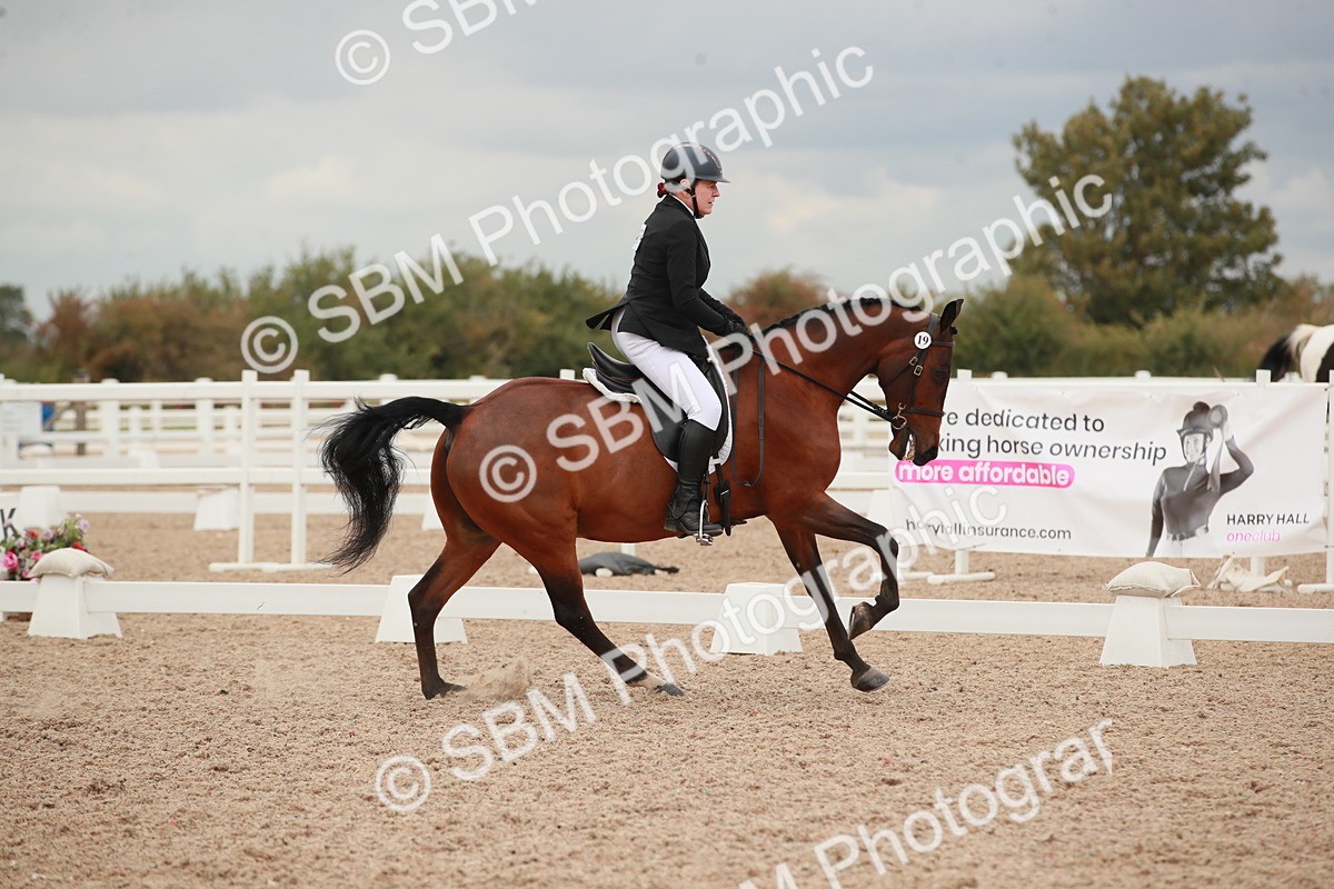 SBM_06057 - Class 32 - Novice 1