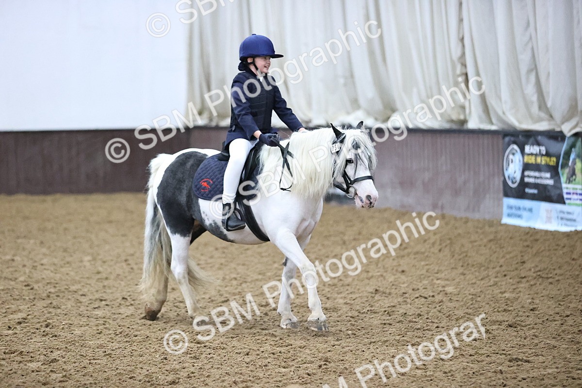 SBM_000064 - Class 1 - Fox Farriers 30cm