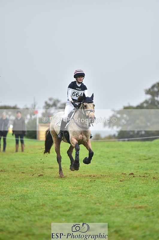 231021-104536-14393 - 664-TEMPLEMORE.WILD.ONE-Bella.Stevens-SC+XC