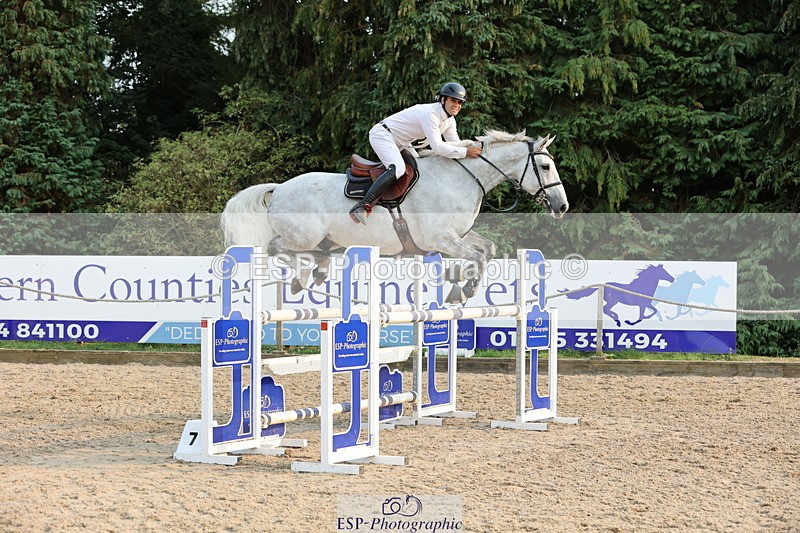 250816A-180923-03291 - Cls 11 Snr Foxhunter