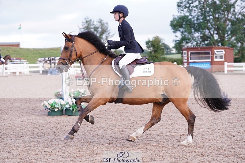 250628-202628-08590 - Cls 26 Pony Foxhunter & 1.10m Open
