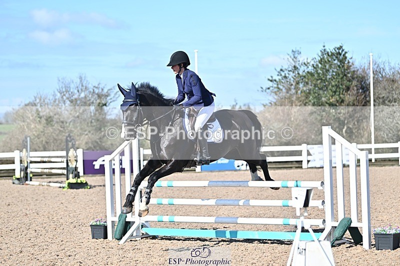 250314-111749-00276 - Cls 2 British Novice and 90cm