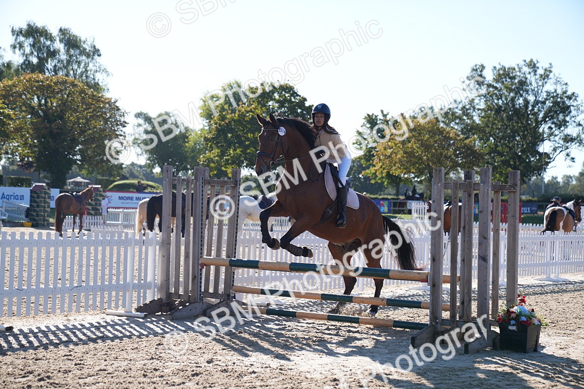 SBM_16033 - J60 - Clear Round 75cm