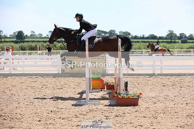240629A-143111-06881 - Cls 19 Foxhunter and 1.10m Open
