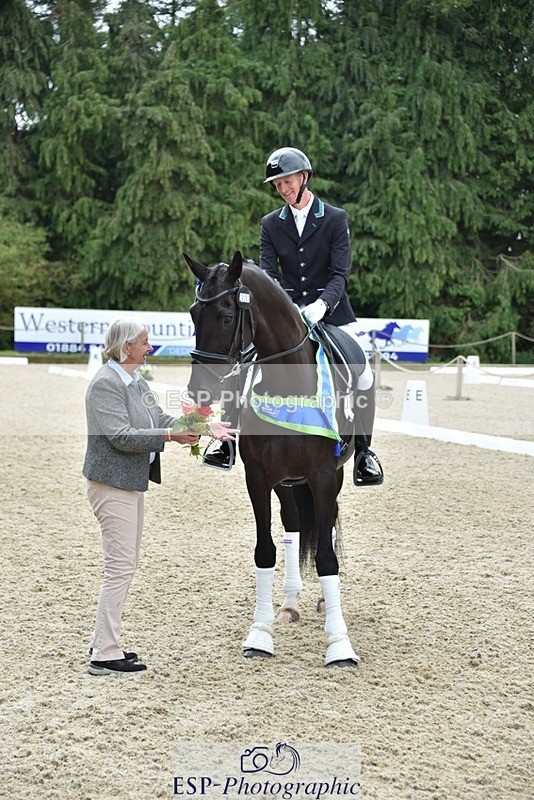 230813-130336-07208 - Elem Silver Presentations