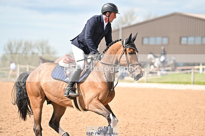 240418A-144144-04487 - Cls 9, 2 Star Big Tour 1.40m