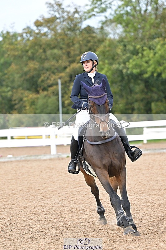 241004A-150031-02625 - Fri 12 1.15m Members Cup