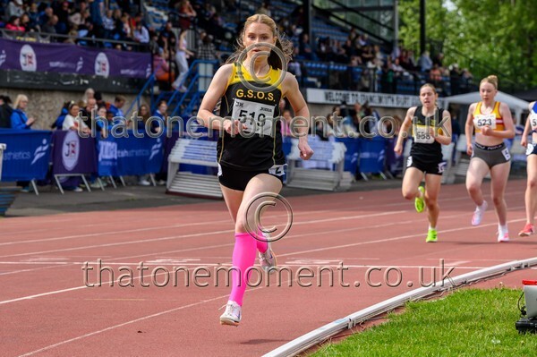 Age26 SAT-916625 - Track Female Set Two