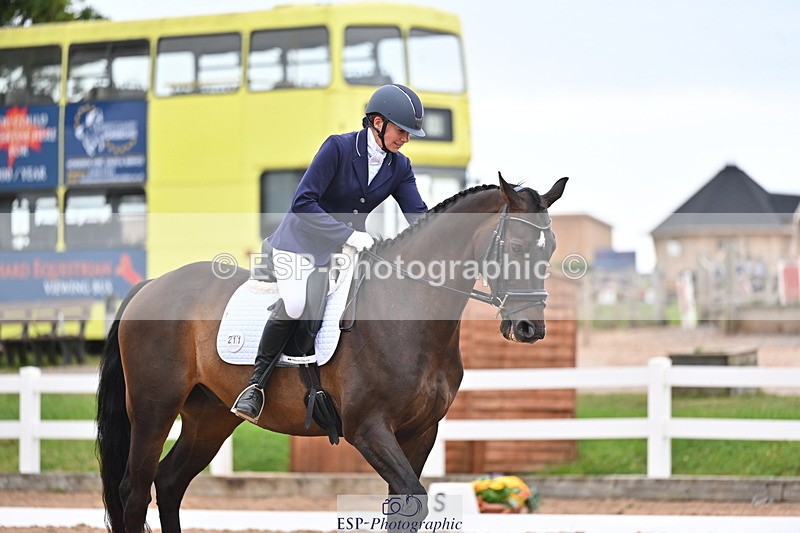 240817A-153837-10337 - 211-Louisa.Chatting-First.Mohican.II