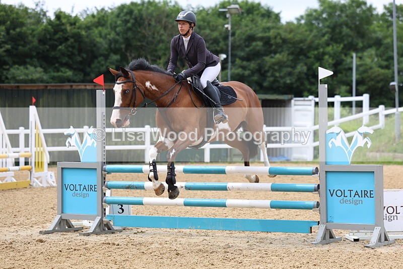 3E7A6223 - Class 4: Senior British Novice/90cm open