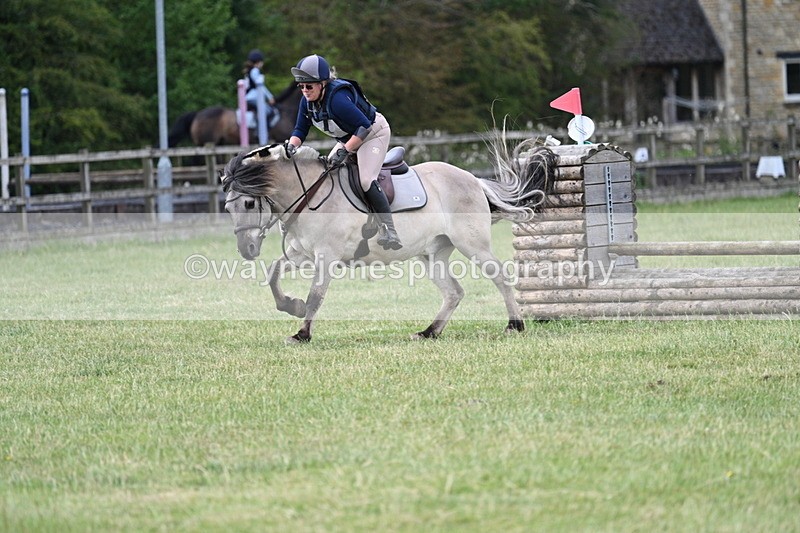 WJ7_4847 - 60cm XC Time 09:58 to 10:16