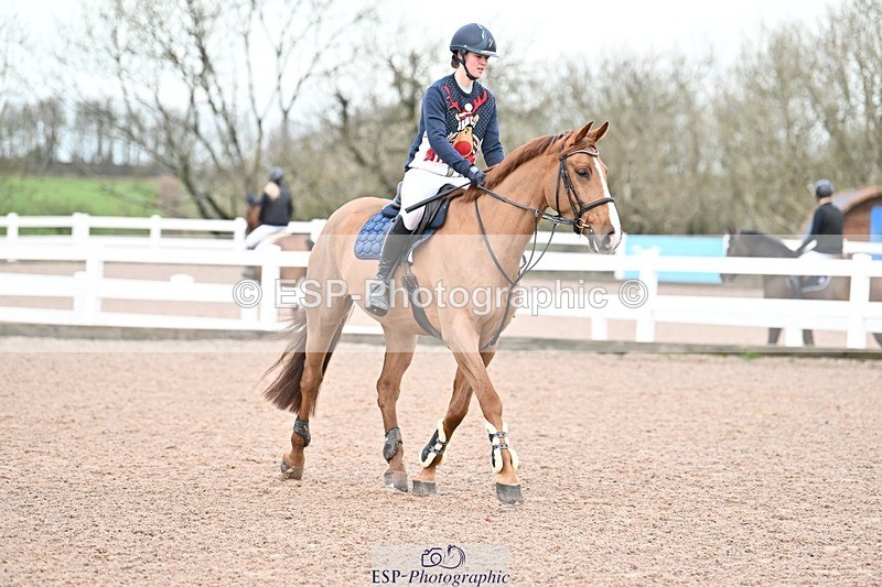 241206-093231-00014 - Cls 2 British Novice and 90cm Open