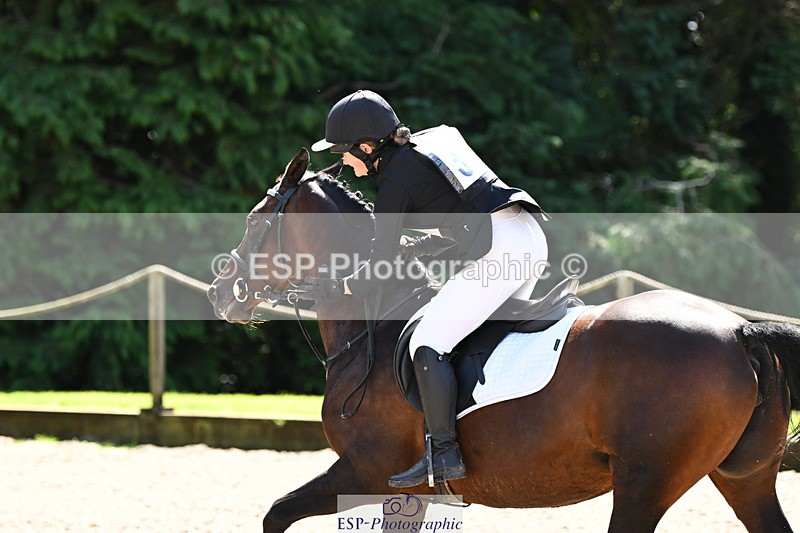 240824X-114427-25361 - 70cm Round 2 10.30 to 12.10