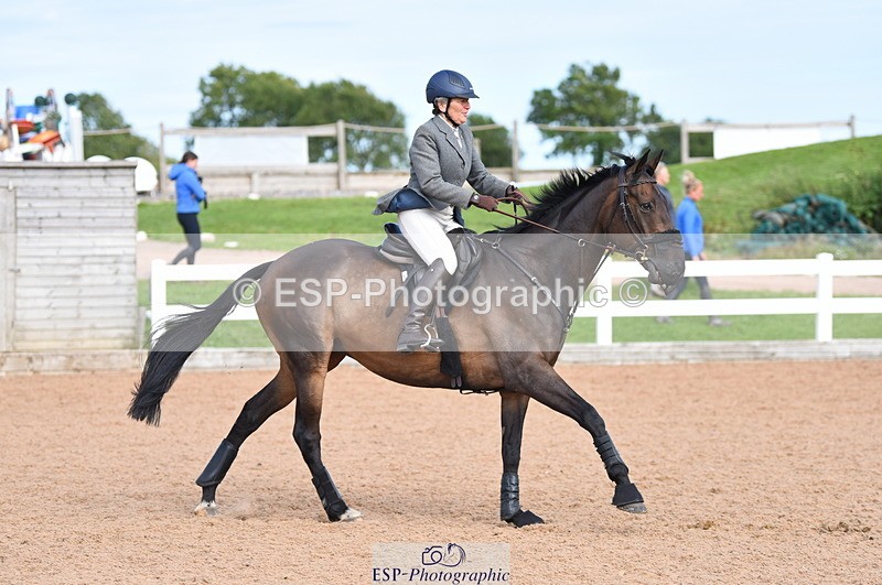 230718A-173010-00320 - 70cm