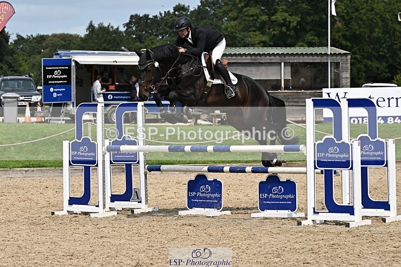 240818-130851-04555 - Cls 11A Snr Newcomers