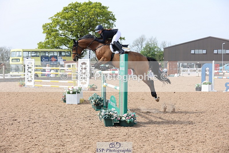 240511A-154913-14824 - Cls 36 National 1.30m Open