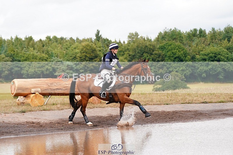 250803A-152242-16539 - P-714-Skye.Pleydell-Bouverie-SUPER.VISION