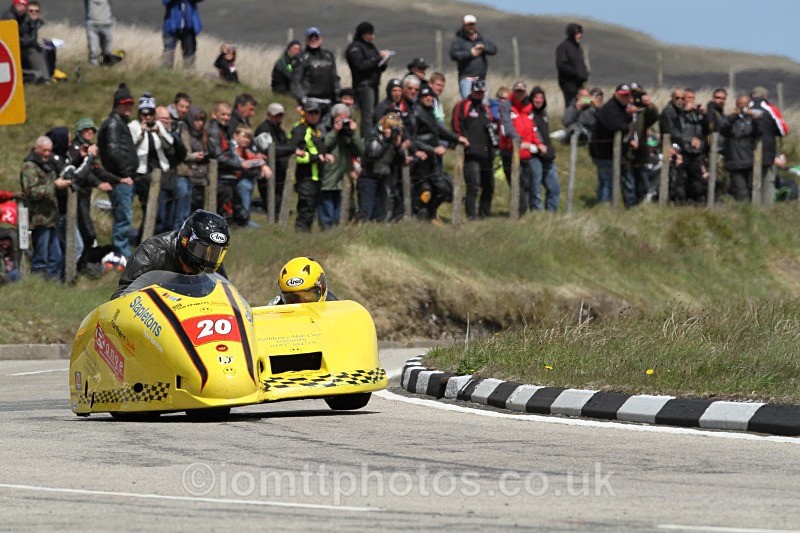 John Saunders/ Robert Lunt - Sure Sidecar Race 1