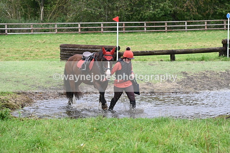 WJ6_6345 - Time at Photographer 12:41 to 13:05
