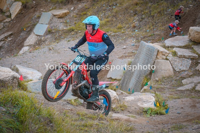 DSCF1920 - Ripon MC Summer series Main - 27/09