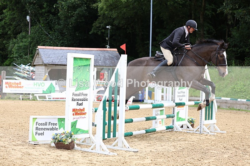 3E7A6380 - Class 4: Senior British Novice/90cm open