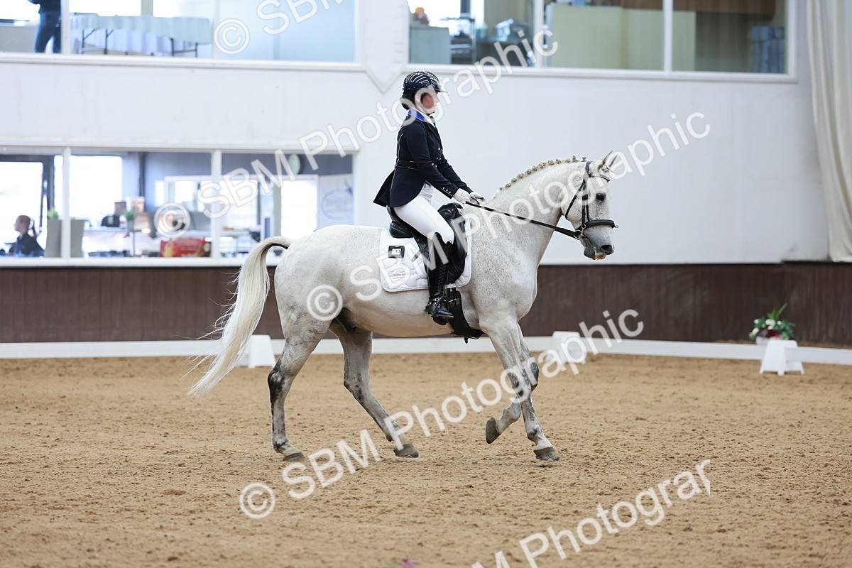 SBM_009900 - Class 6b - Novice 6 - 12.40-13.43