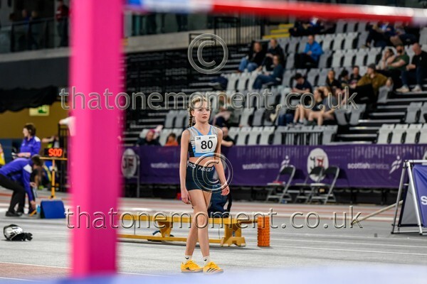 AgeInd25SUN-914474 - Field Female