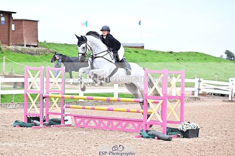 250914-095004-08270 - Cls 32 Snr British Novice and 90cm Open