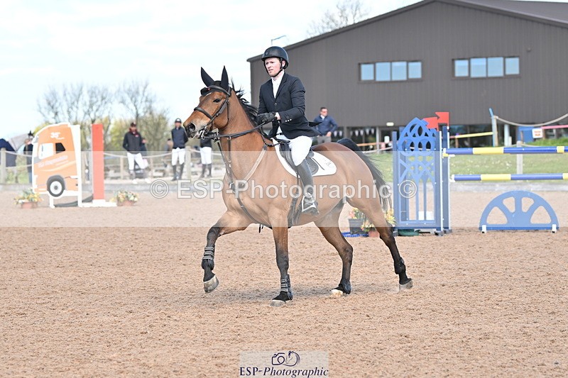 240418A-111256-02492 - Cls 5, 2 Star Medium Tour 1.35m