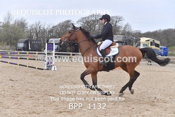 BPP_1132 - CLASS 7 Senior Foxhunter/ 1.20m Open