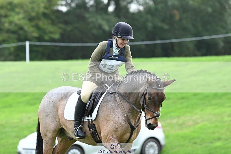 241024-150138-04687 - 422-Janine.Paterson-LAHINCH.TEDDY