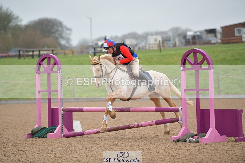 240203A-102956-00126 - 70cm