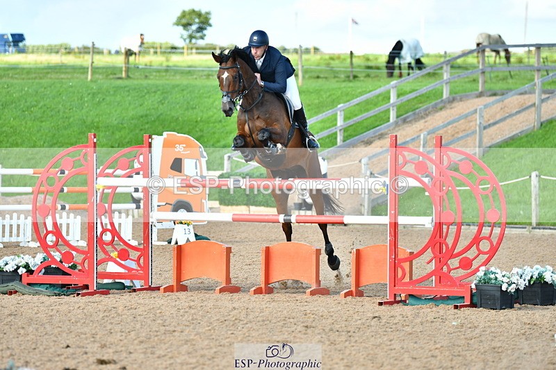 230729A-171657-07709 - Cls 18 National 1.30m