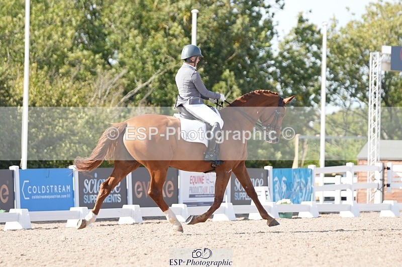 250906-160732-04955 - 051-Yvonne.MasonGF.Demellia