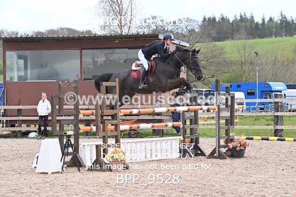 BPP_9528 - CLASS 6 Senior Foxhunter/ 1.20m Open