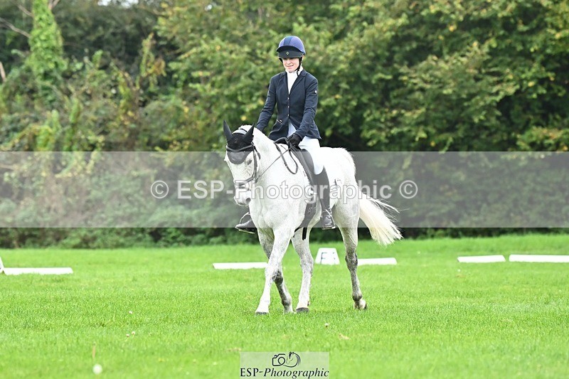 241024-122837-02751 - 326-Eloise.Hawtin-TULLIBARDS.CLONEENAGH.TED