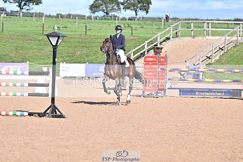 260923B-152922-01019 - Cls 06 Snr Fox & 1.20m Open
