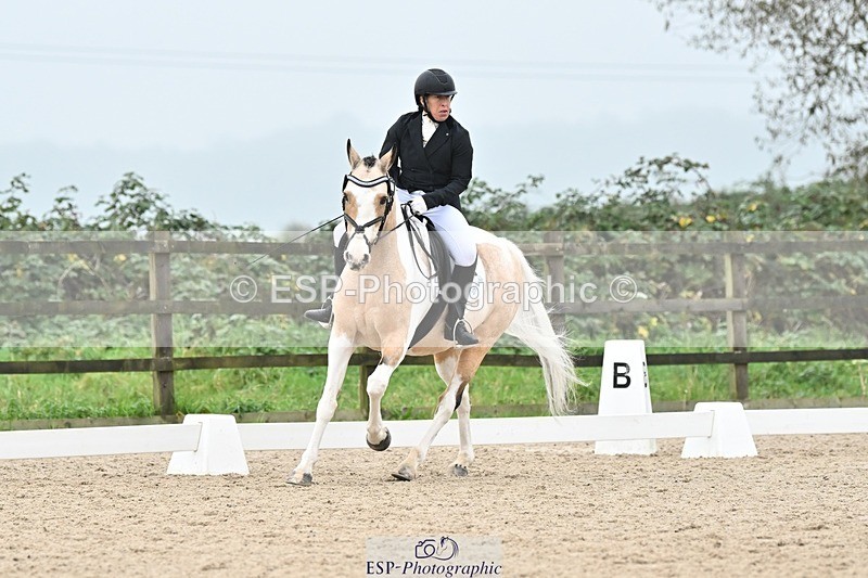 241103-132727-01719 - Novice 1 - 13.10 to 14.34