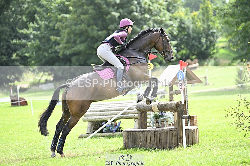 240804-120538-12537 - 367-Florrie_Ball-POLMARK_JAY_WALK