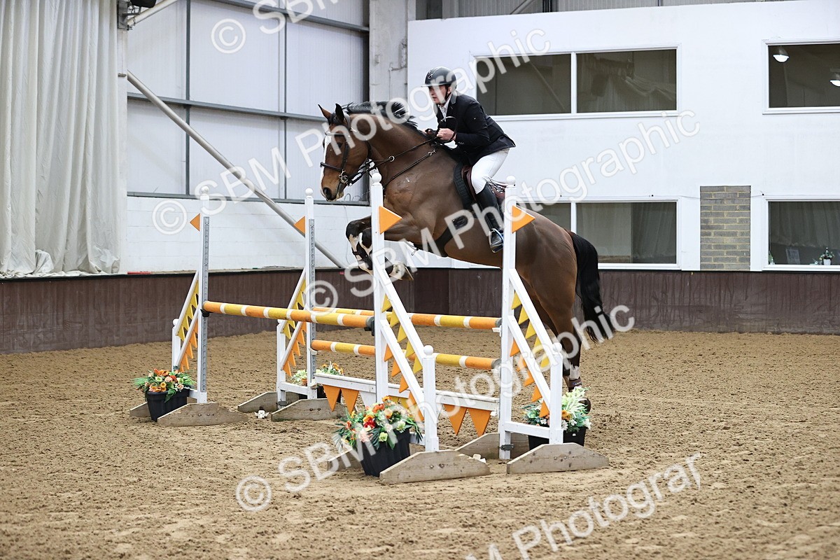 SBM_005904 - Class 16 - Senior Newcomers - 1.10m Open