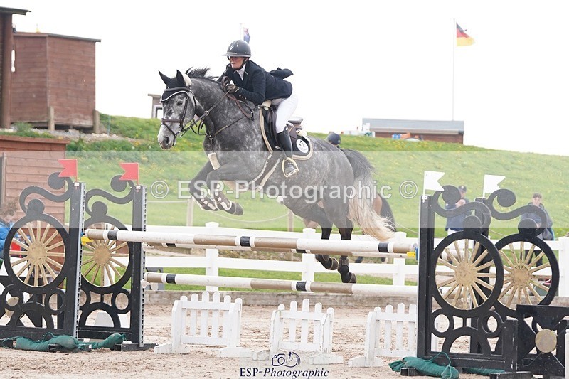 250425-100240-08430 - Cls 30 Young Horse 6yr old