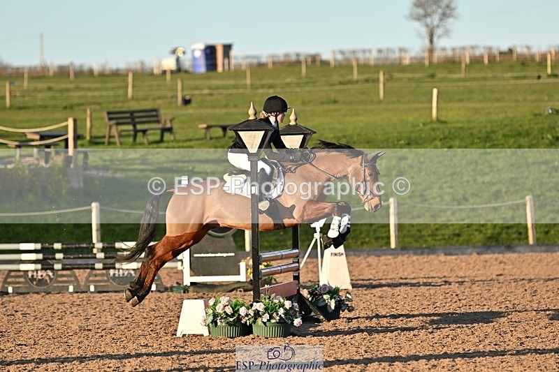 250401-185052-00812 - 80cm Classes