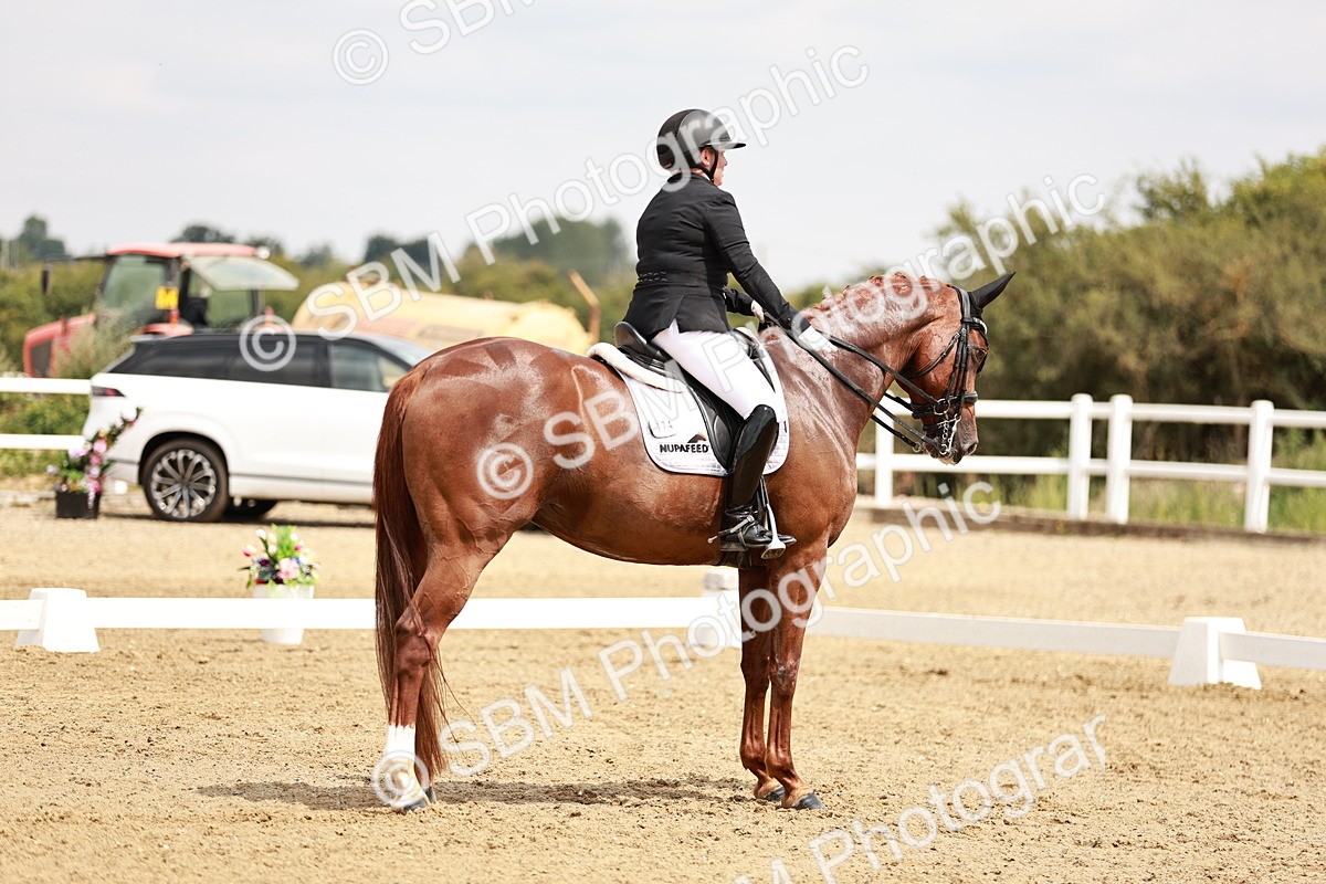 SBM_003596 - Class 7 - Advanced Medium 6 Gold - 13.16-14.36
