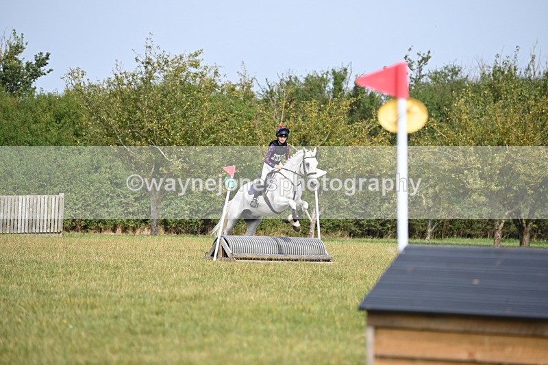 WJ6_1066 - 60cm XC Time 12:34 to 12:54