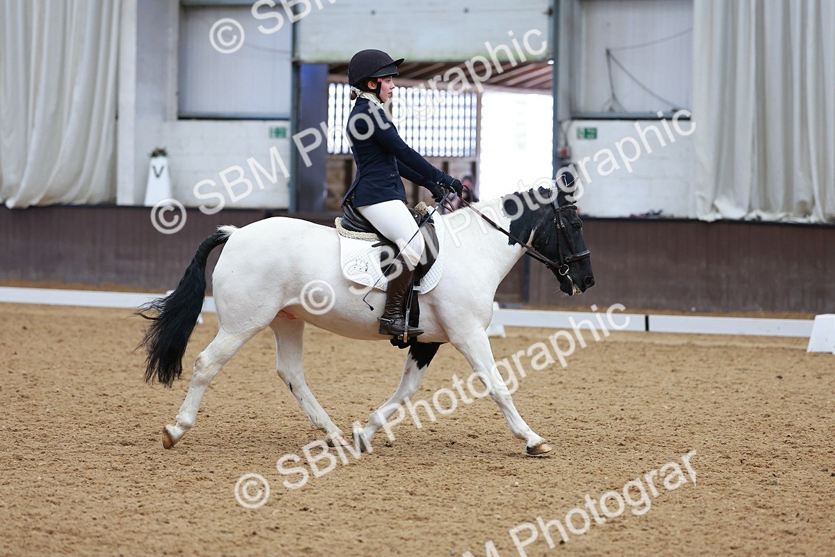 SBM_002917 - Class 14 - Novice 2